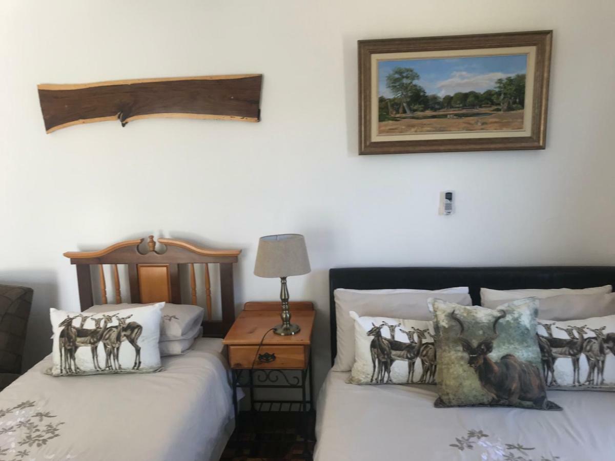 Towerzicht Guest House ลาดิสมิธ ภายนอก รูปภาพ