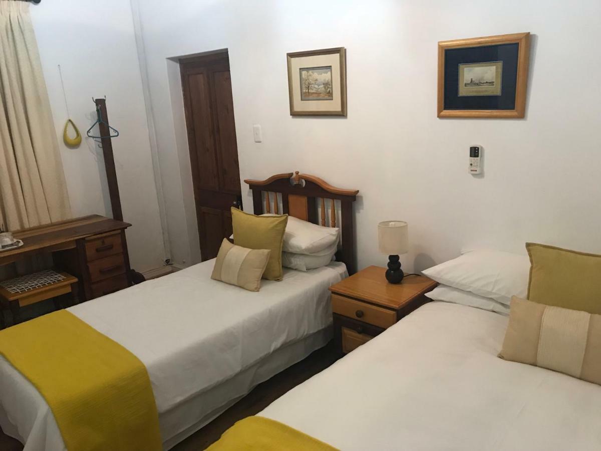 Towerzicht Guest House ลาดิสมิธ ภายนอก รูปภาพ