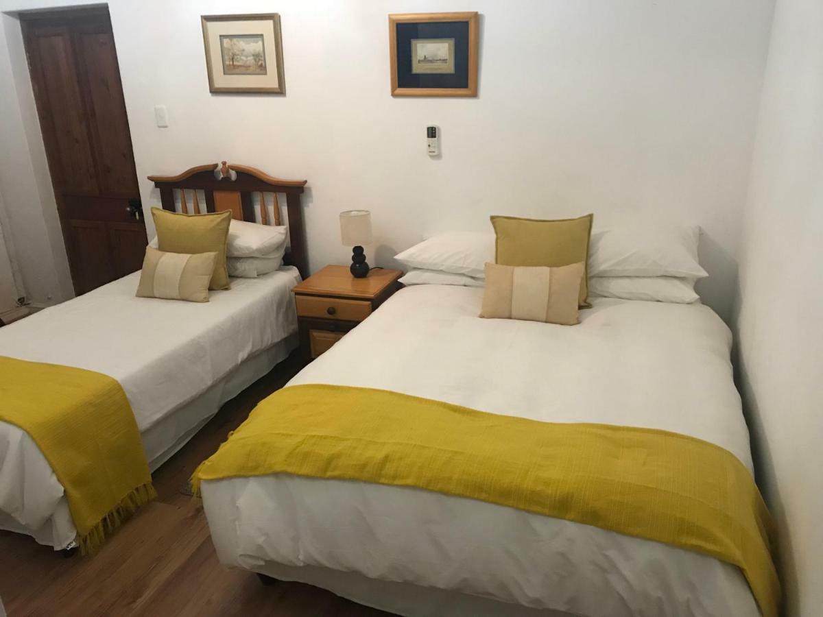 Towerzicht Guest House ลาดิสมิธ ภายนอก รูปภาพ